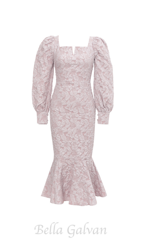 ALICE FLORAL JACQUARD PUFF SLEEVE BODYCON MAXI DRESS IN PINK