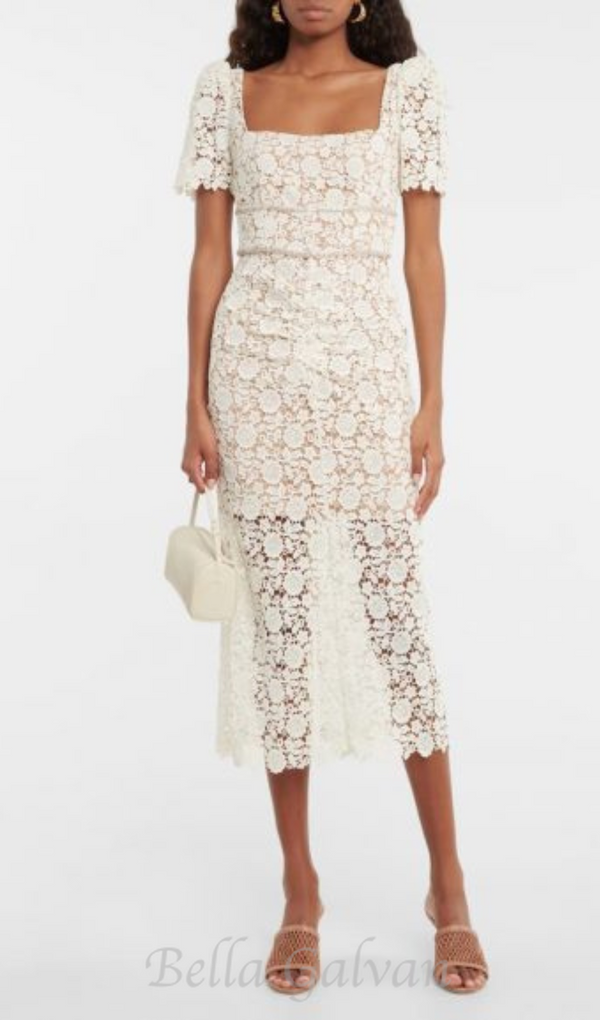 EMBELLISHED GUIPURE LACE MIDI DRESS IN WHITE