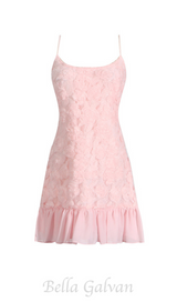 FLORAL APPLIQUÉ PLEATED HEM MINI DRESS IN PINK