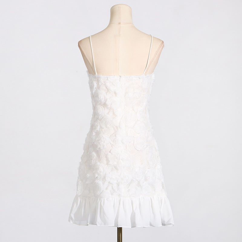 FLORAL APPLIQUÉ PLEATED HEM MINI DRESS IN WHITE