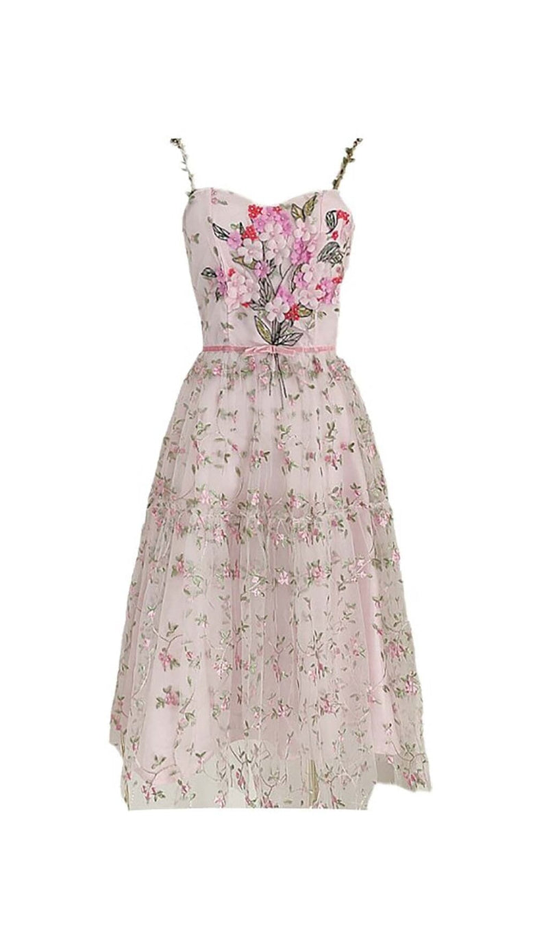 3D FLORAL HEM MIDI DRESS IN WHITE DRESS STYLE OF CB 