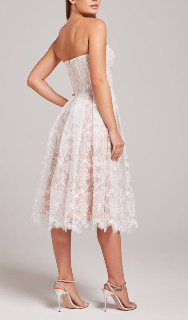 LACE BANDEAU MIDI DRESS IN WHITE styleofcb 