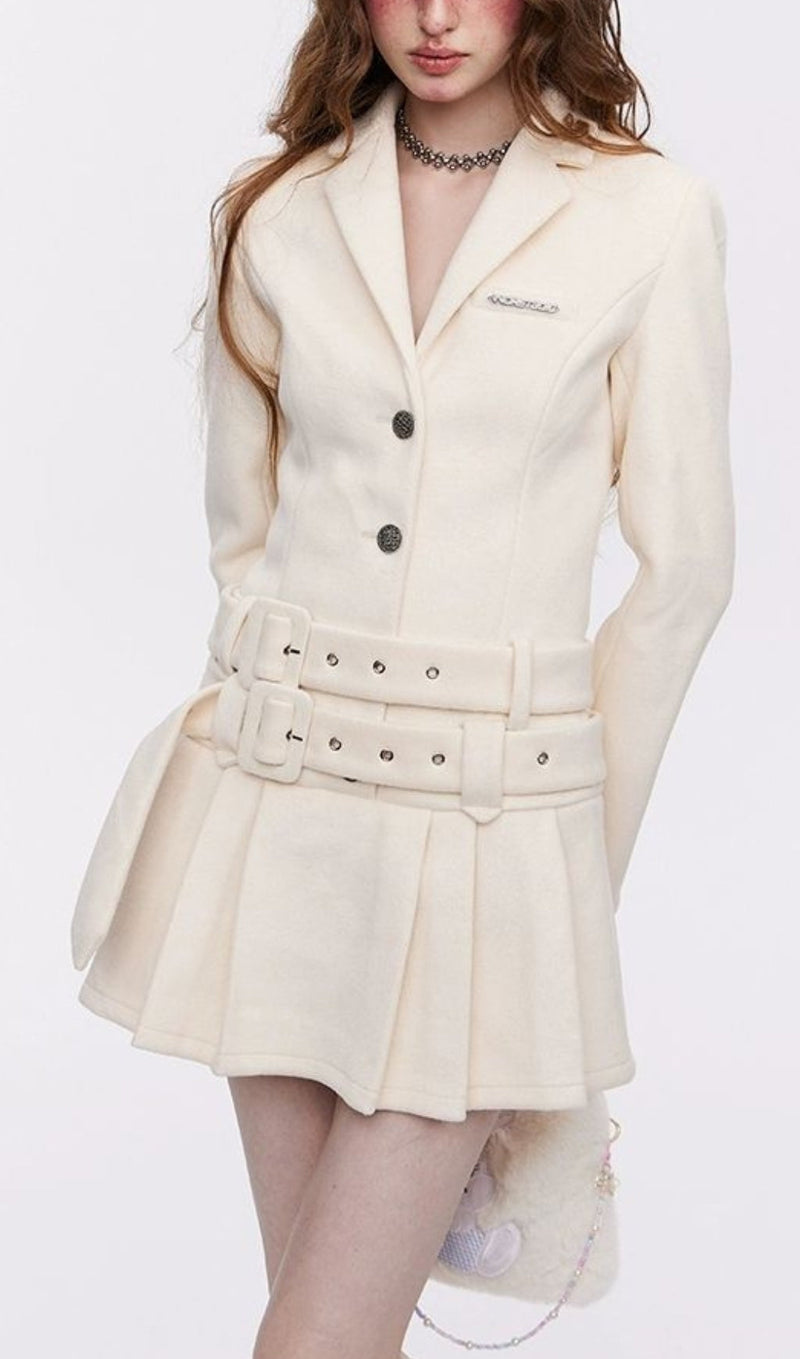 LONG SLEEVE SUIT PLEATED SKIRT IN BEIGE