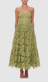 LACE BUSTIER MIDI DRESS IN GREEN