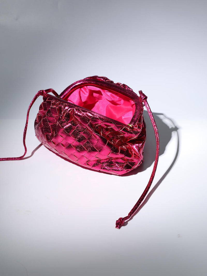 CINDY WOVEN DRAWSTRING CLUTCH IN HOT PINK