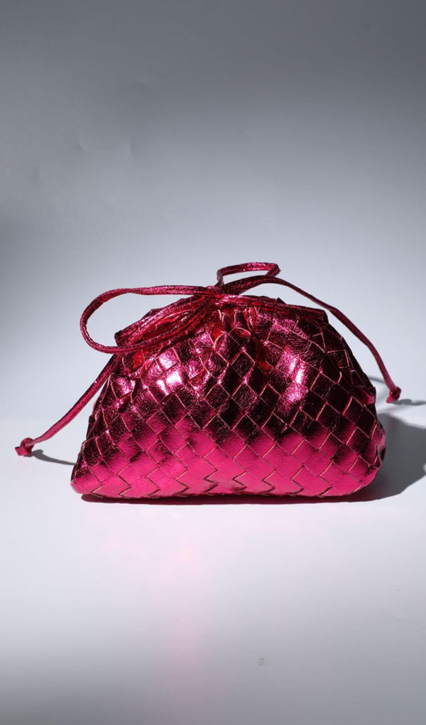 CINDY WOVEN DRAWSTRING CLUTCH IN HOT PINK