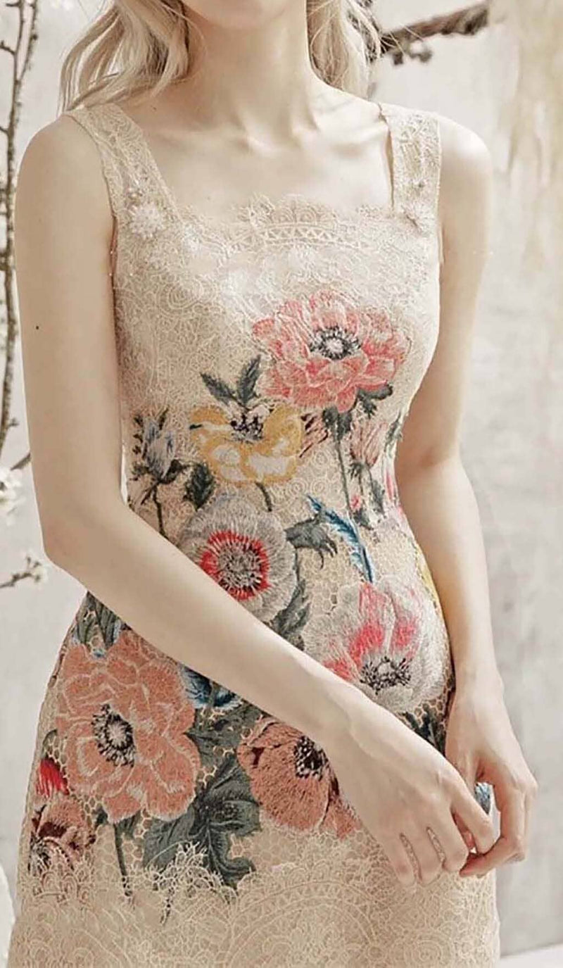 EMBROIDERY FLOWER LACE MIDI DRESS IN BEIGE styleofcb 