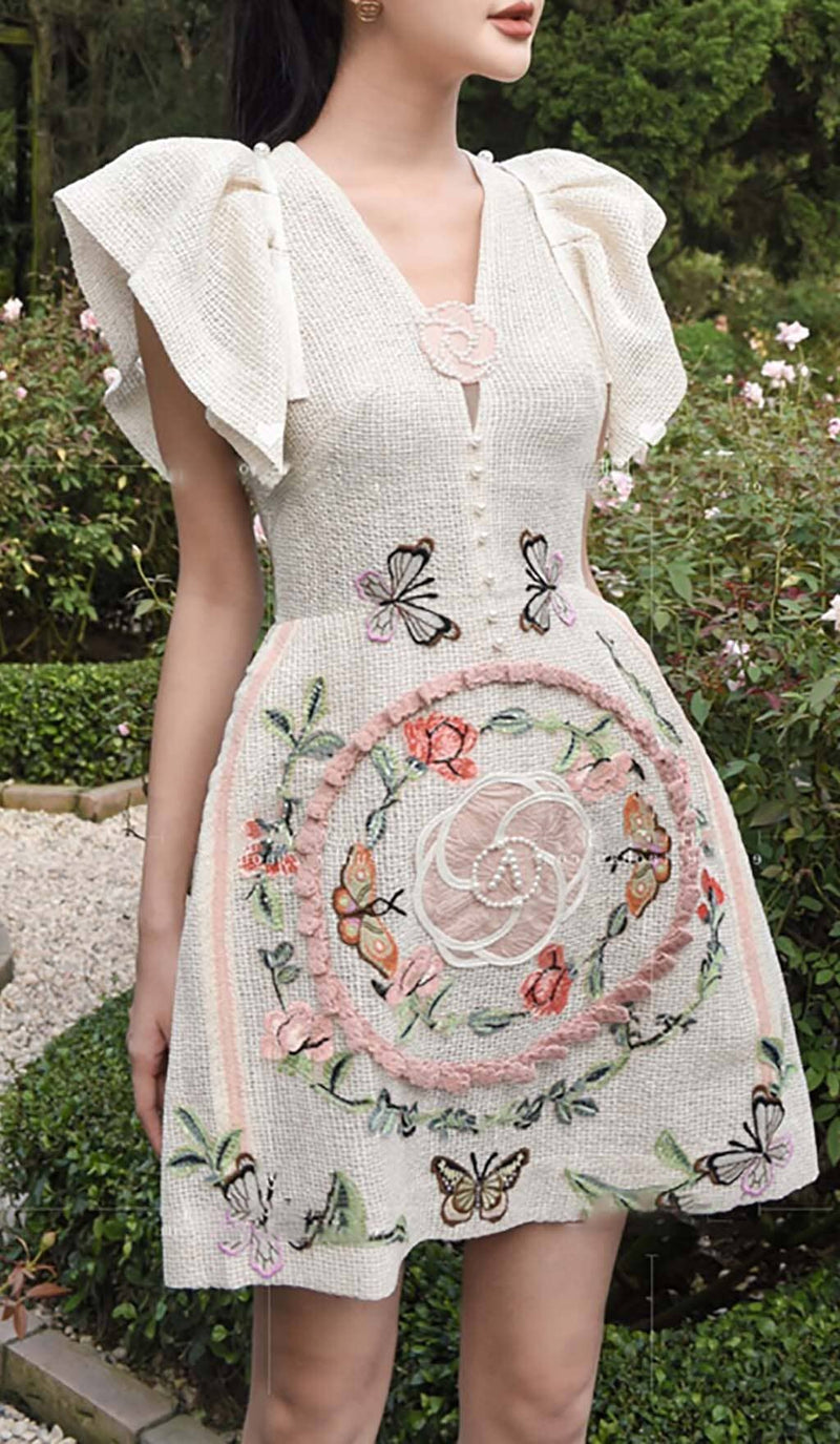 EMBROIDERY V-NECK MIDI DRESS IN WHITE DRESS STYLE OF CB