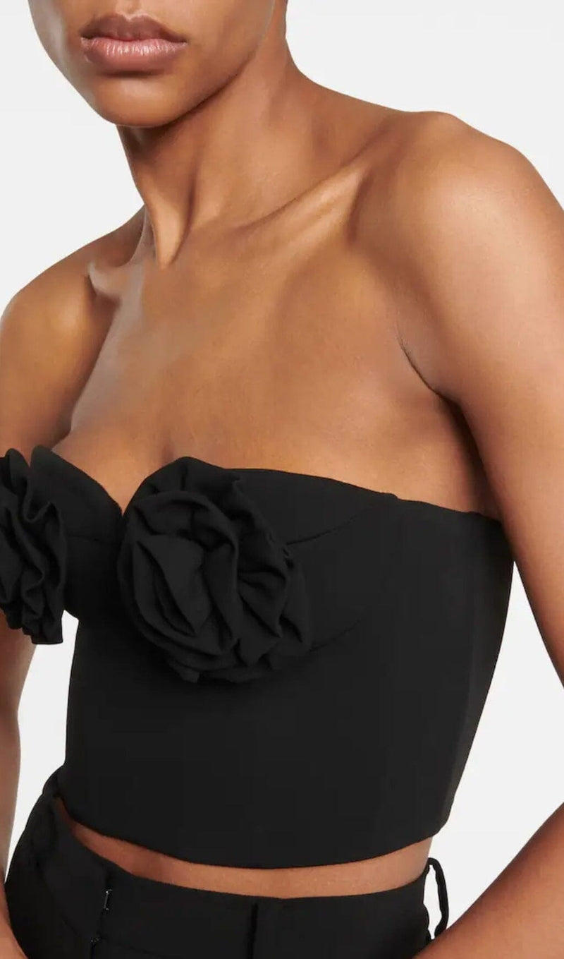 FLOWER APPLIQUE BUSTIER-STYLE TOP IN BLACK DRESS STYLE OF CB 