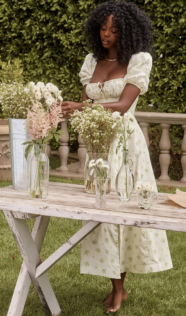 VINTAGE FLORAL PUFF SLEEVE MIDI DRESS IN WHITE styleofcb 