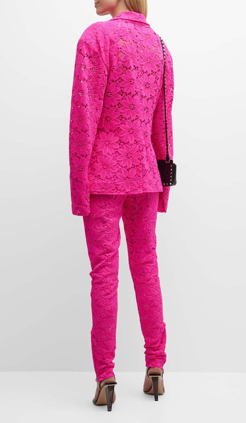 FLORAL-EMBROIDERED LACE TWO-PIECE SUIT IN PINK DRESS STYLE OF CB 